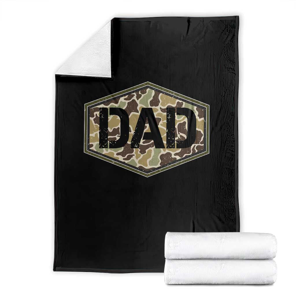 Dad Retro Old Camo Hunting Daddy Fathers Day Throw Blanket Dad Retro Old Camo Hunting Daddy Fathers Day