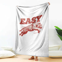Easy Tiger Throw Blanket Vintage Distressed Tiger Trendy Grunge Indie Boho