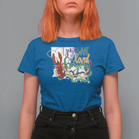 Funny Mardi Gras Louisiana T Shirt For Women I Just Want To Be Loved Bayou Crawfish Beads
