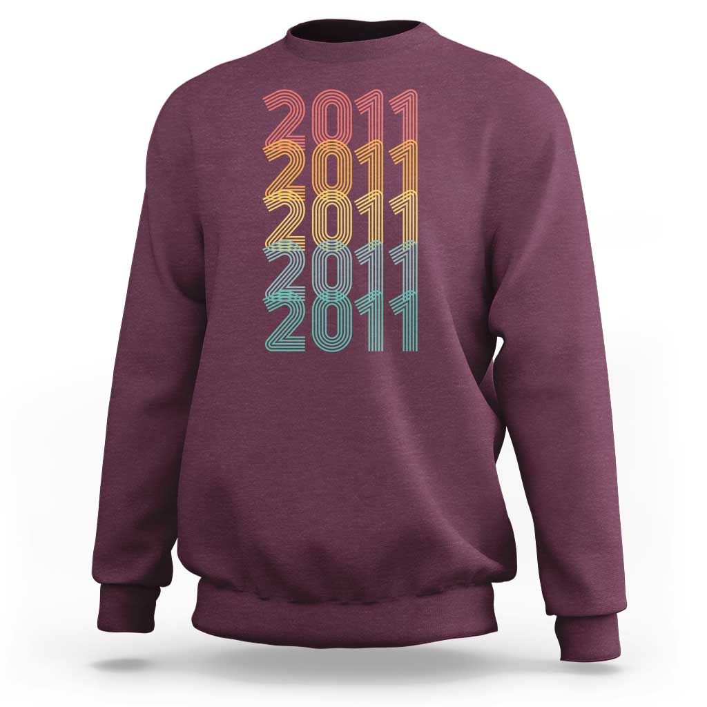 15th Birthday Sweatshirt Vintage 2011 Retro 15 Years Old Birthday