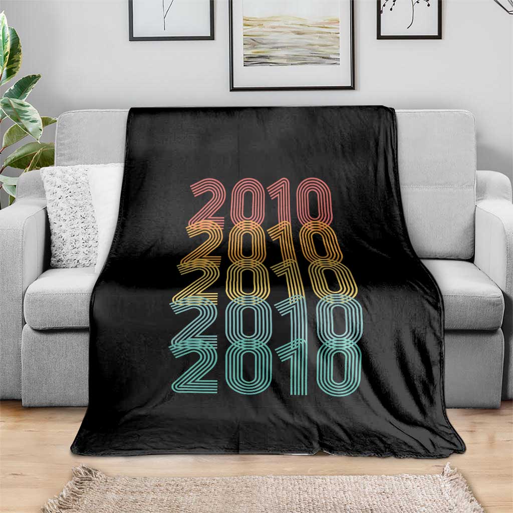 16th Birthday Throw Blanket Vintage 2010 Retro 16 Years Old Birthday