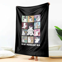 Halloween Pregnancy Reveal Throw Blanket In My Pregnant Era Maternity Ghost - Wonder Print Shop