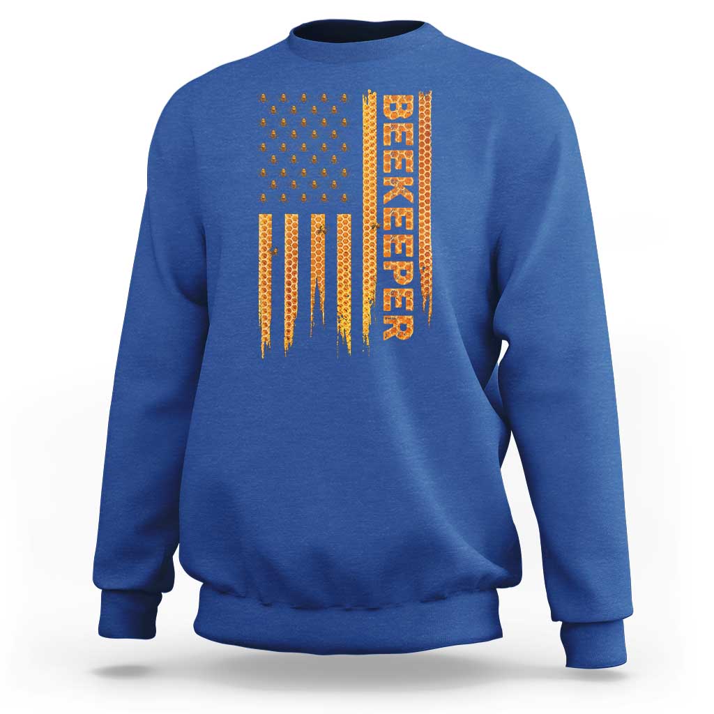 Beekeeping American Flag Honeycomb Honey Bees Beekeeper Sweatshirt