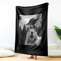 Funny Groundhog Selfie With Alien UFOs Weird Ground Hog Day Throw Blanket - Wonder Print Shop