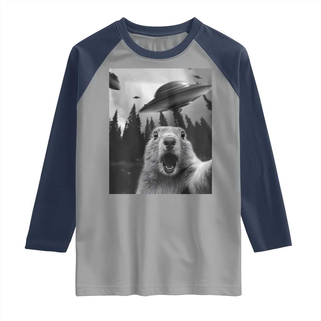 Funny Groundhog Selfie With Alien UFOs Weird Ground Hog Day Raglan Shirt - Wonder Print Shop