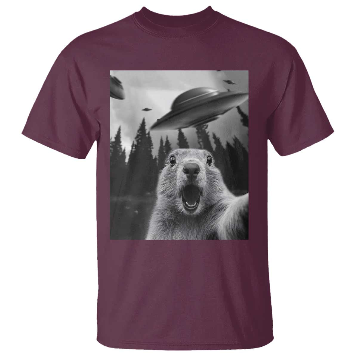 Funny Groundhog Selfie With Alien UFOs Weird Ground Hog Day T Shirt - Wonder Print Shop