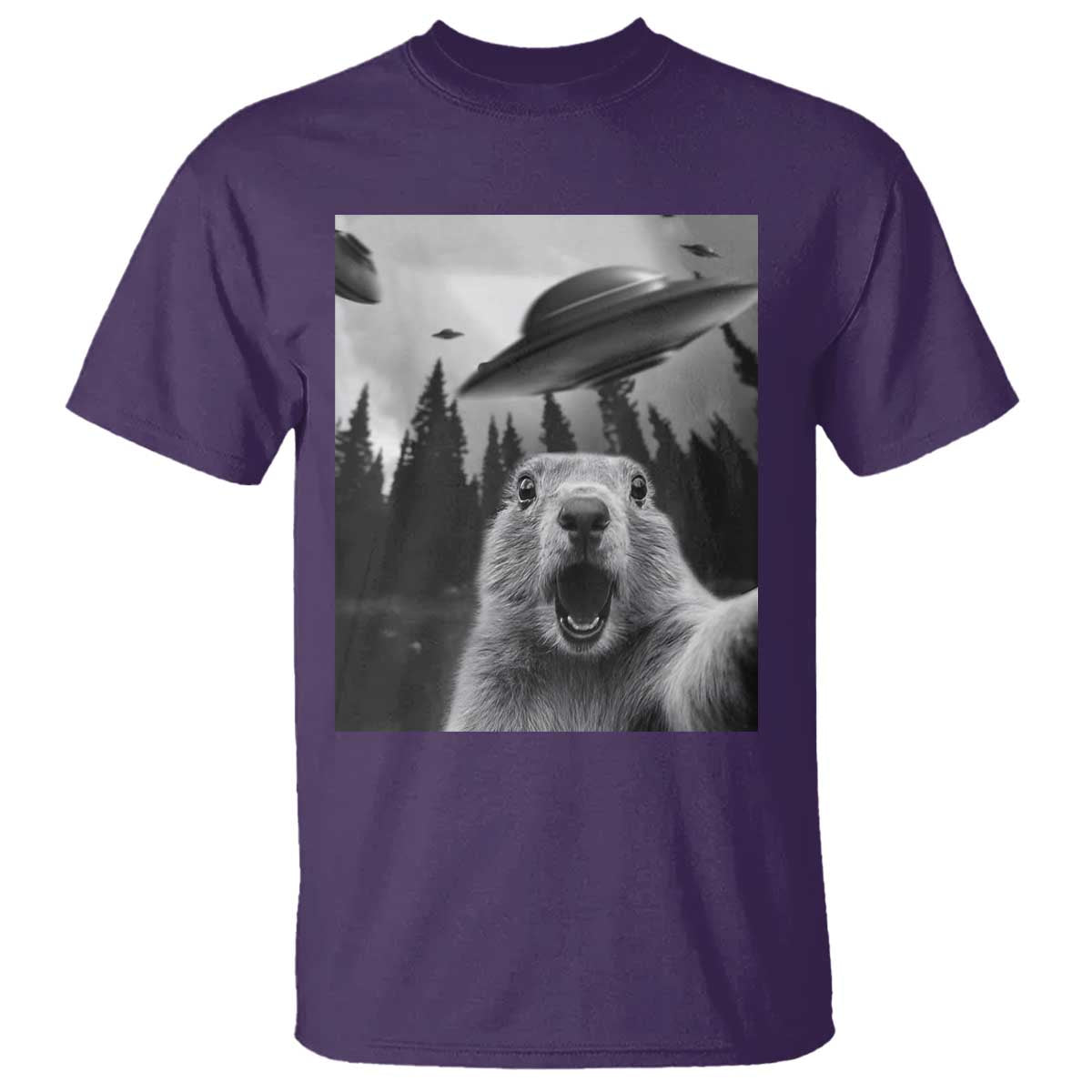 Funny Groundhog Selfie With Alien UFOs Weird Ground Hog Day T Shirt - Wonder Print Shop