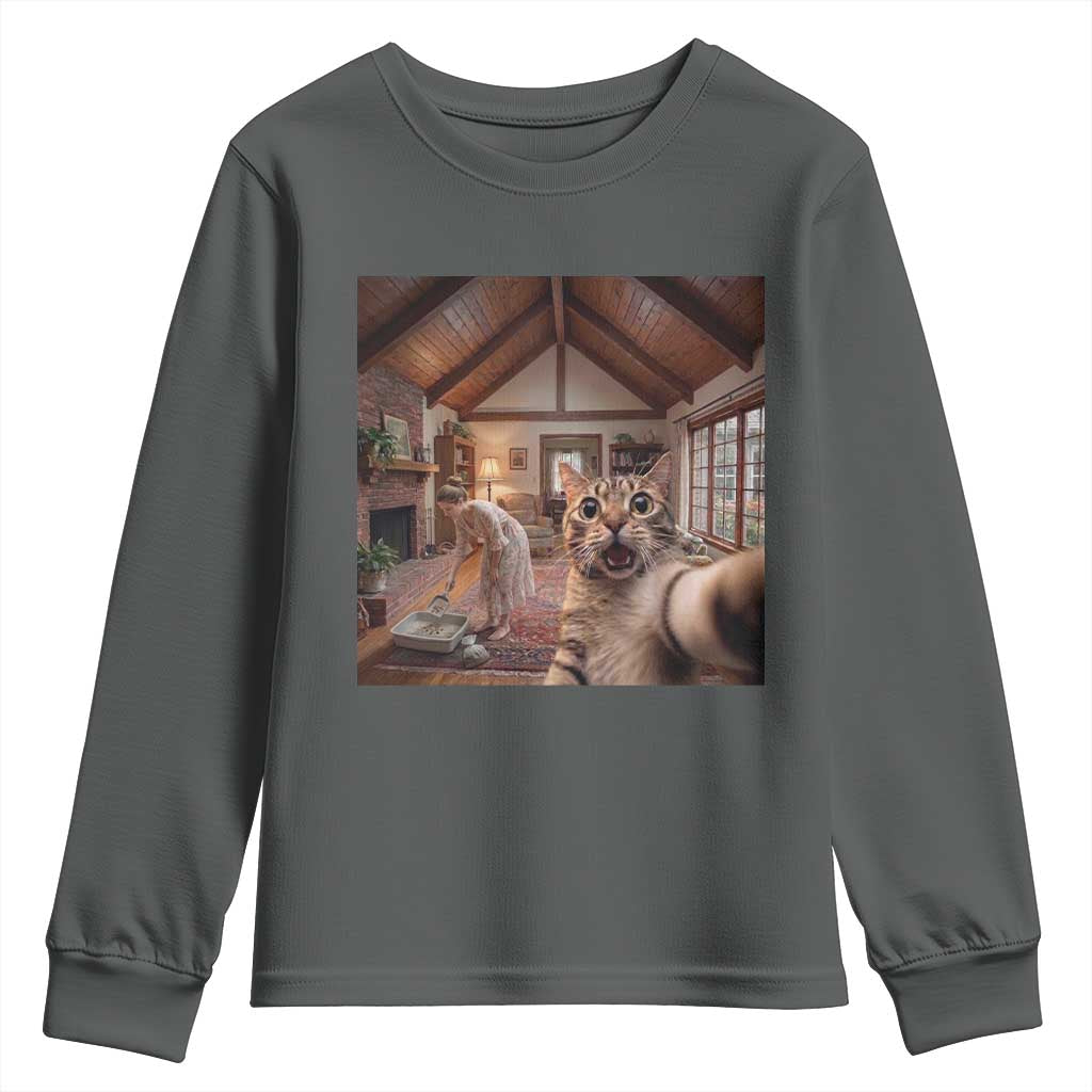 Cat Selfie with Woman Funny Cat Mom Youth Sweatshirt