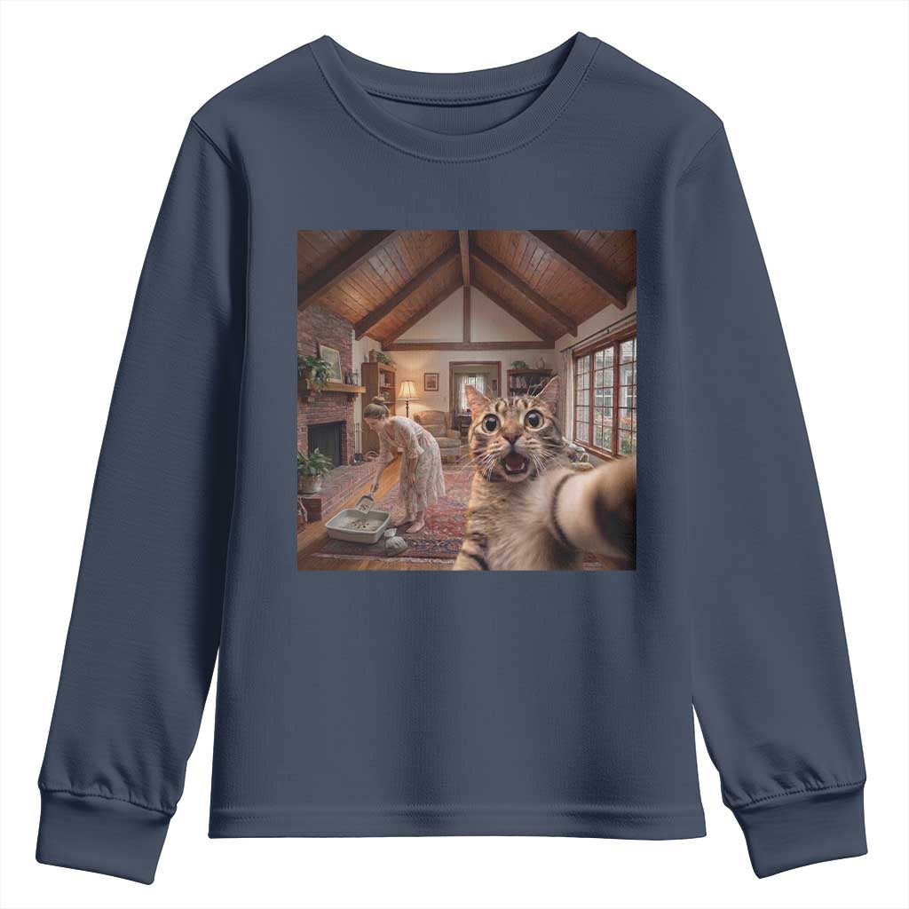 Cat Selfie with Woman Funny Cat Mom Youth Sweatshirt