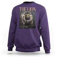 Funny The Lion Doesnt Wipe Sweatshirt Gen Z Joke Brainrot Raunchy Meme