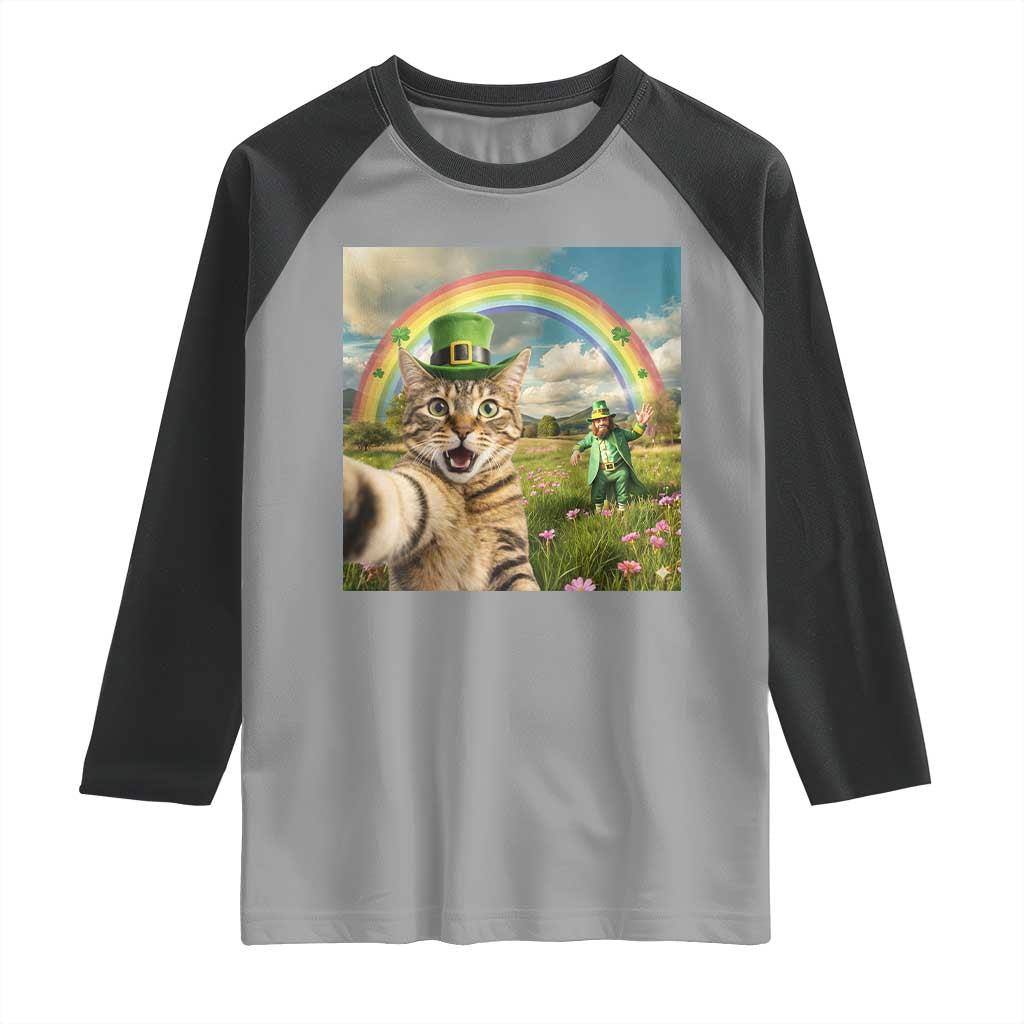 St Patricks Day Cat Selfie with Leprechaun Raglan Shirt