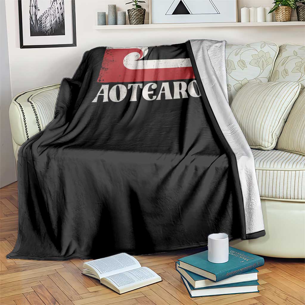 Aotearoa New Zealand Vintage Maori Flag Tino Rangatiratanga Throw Blanket