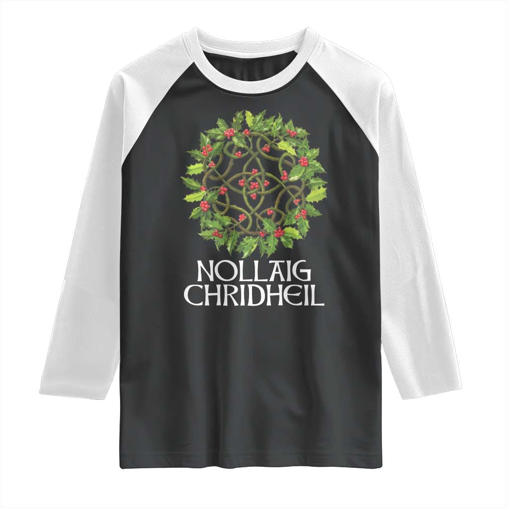 Scottish Merry Christmas Raglan Shirt Nollaig Chridhel Celtic Xmas Mistletoe - Wonder Print Shop