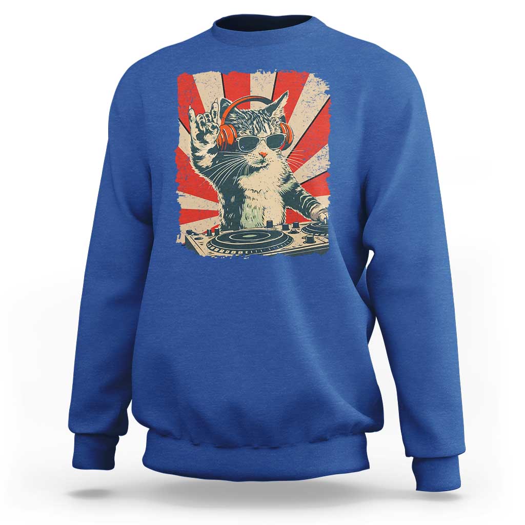 Funny DJ Cat with Headphones Retro Music Lover Sweatshirt