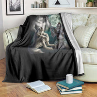 Funny Three Alpha Wolf Howling Moon Throw Blanket Weird Cringe Werewolf Meme - Wonder Print Shop