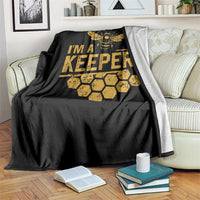 I Am A Keeper Throw Blanket Honey Bee Apiarist Funny Beekeeping