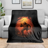 Funny Halloween Bigfoot Scary Spooky Cryptid Sasquatch Throw Blanket - Wonder Print Shop