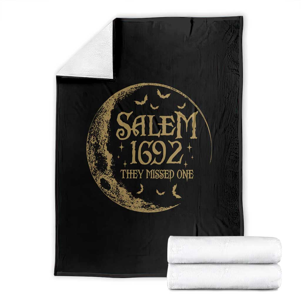 Salem 1692 They Missed One Throw Blanket Halloween Feminist Witch Trials - Wonder Print Shop