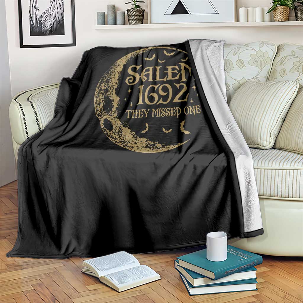 Salem 1692 They Missed One Throw Blanket Halloween Feminist Witch Trials - Wonder Print Shop