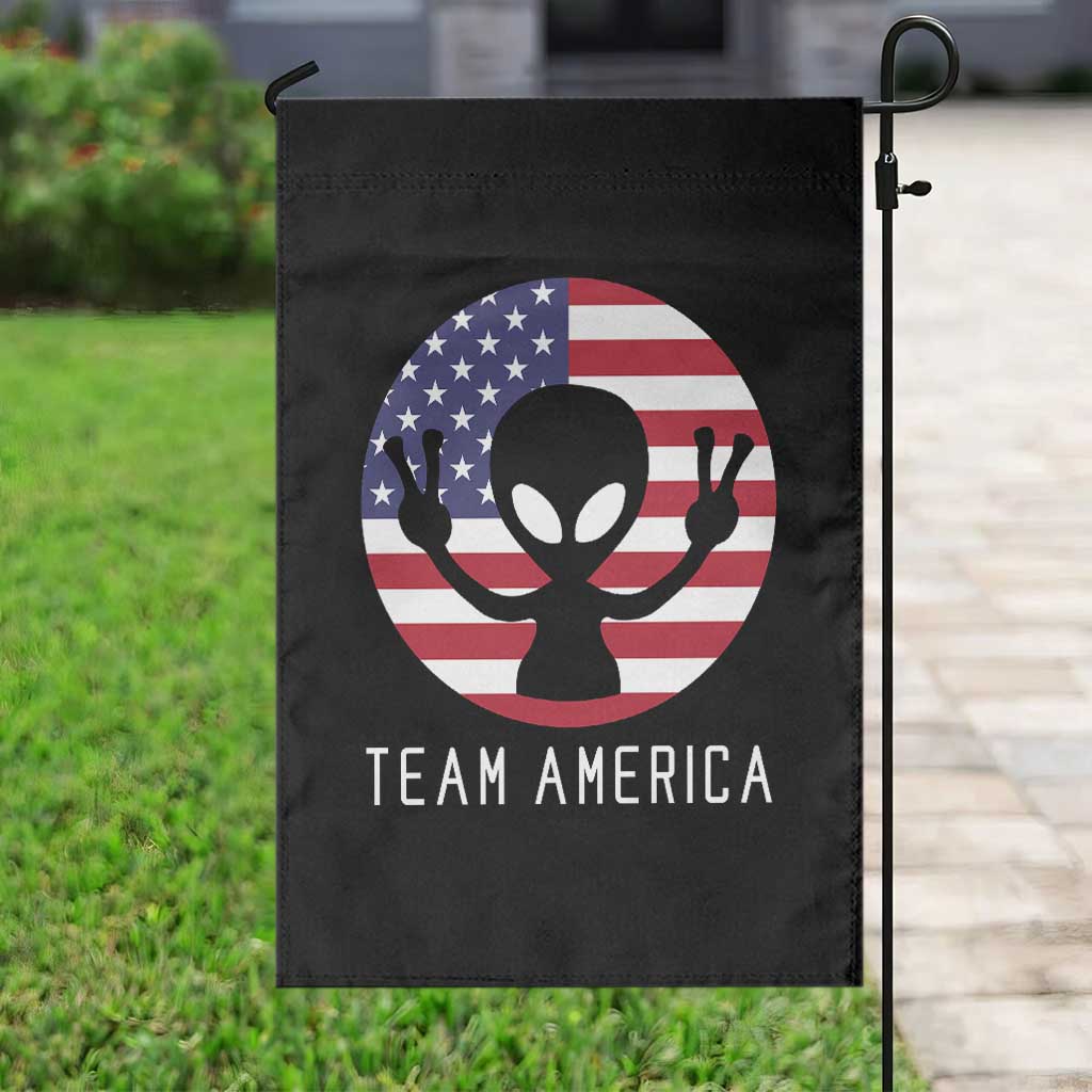 Funny 4th Of July Alien Garden Flag Team America USA Flag UFO