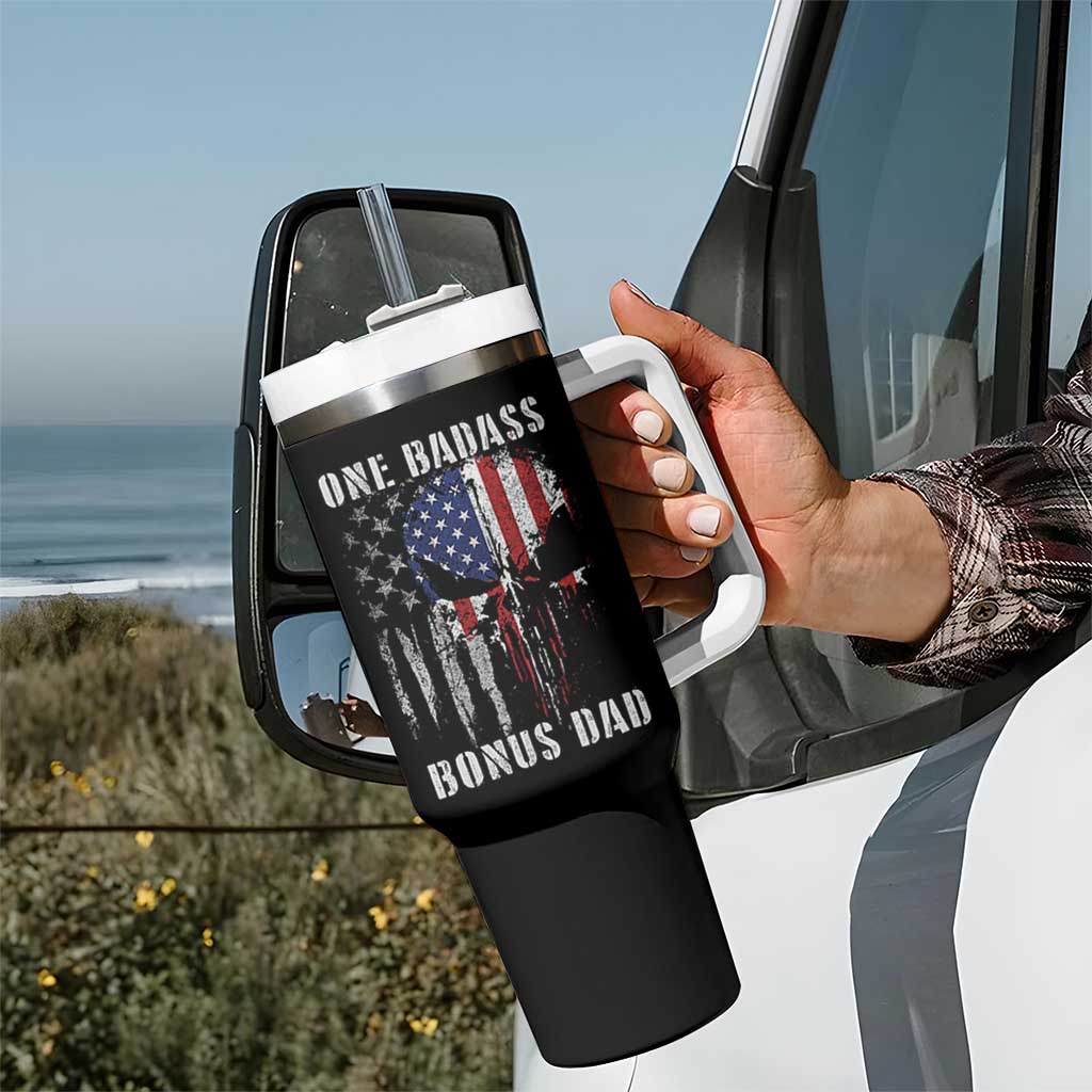 Funny One Badass Bonus Dad Tumbler With Handle Step Dad Fathers Day 4th Of July American Flag Skull - Wonder Print Shop