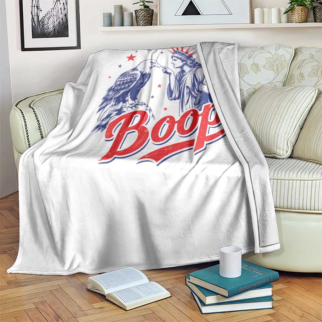 Boop Statue of Liberty and Eagle 4th of July Throw Blanket
