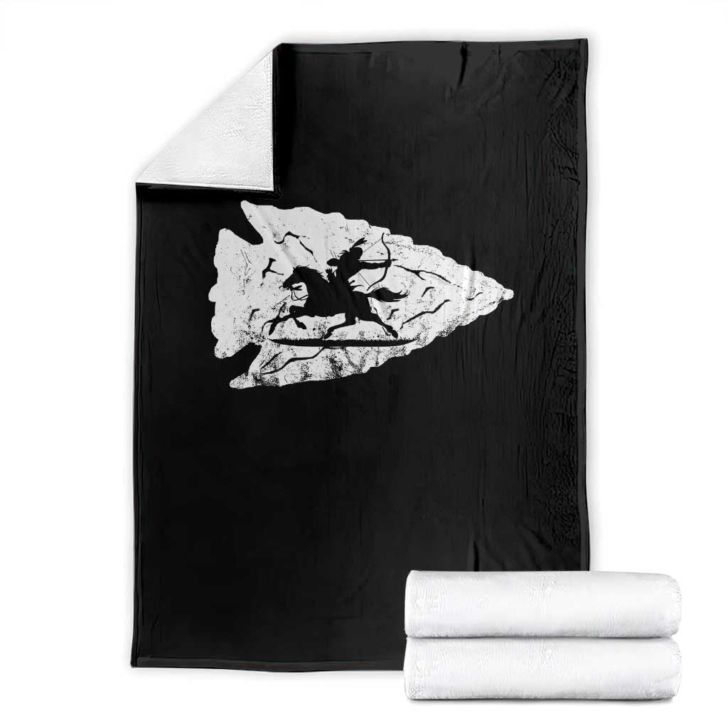 Arrowhead Hunter Indian Chief Relic Hunting Native American Throw Blanket - Wonder Print Shop