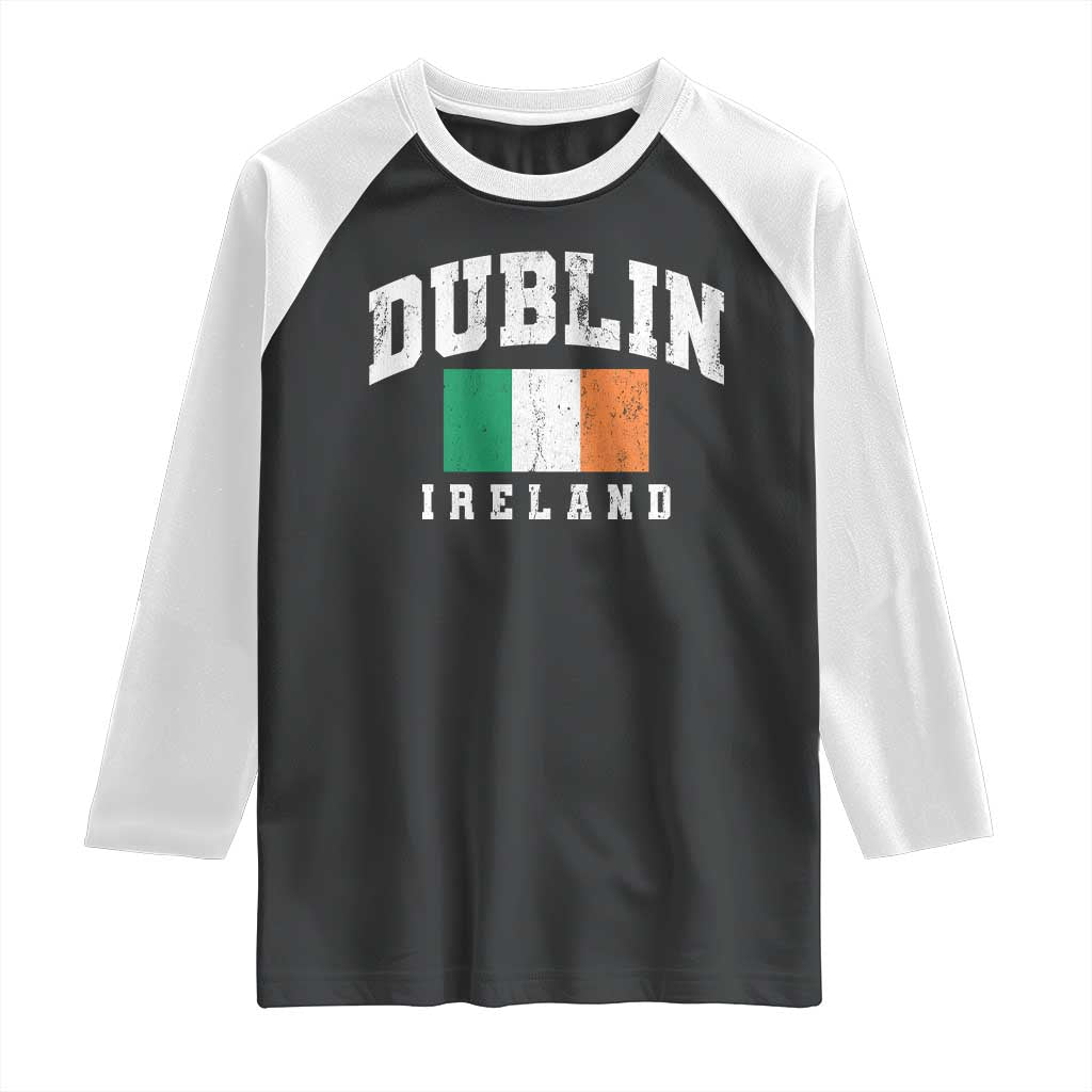 Dublin Ireland Flag Irish Retro Throwback Sports Design Raglan Shirt
