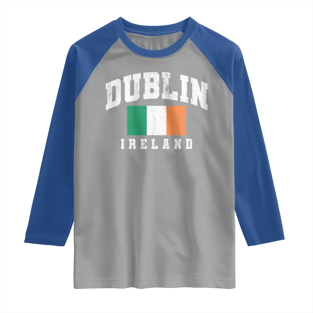 Dublin Ireland Flag Irish Retro Throwback Sports Design Raglan Shirt