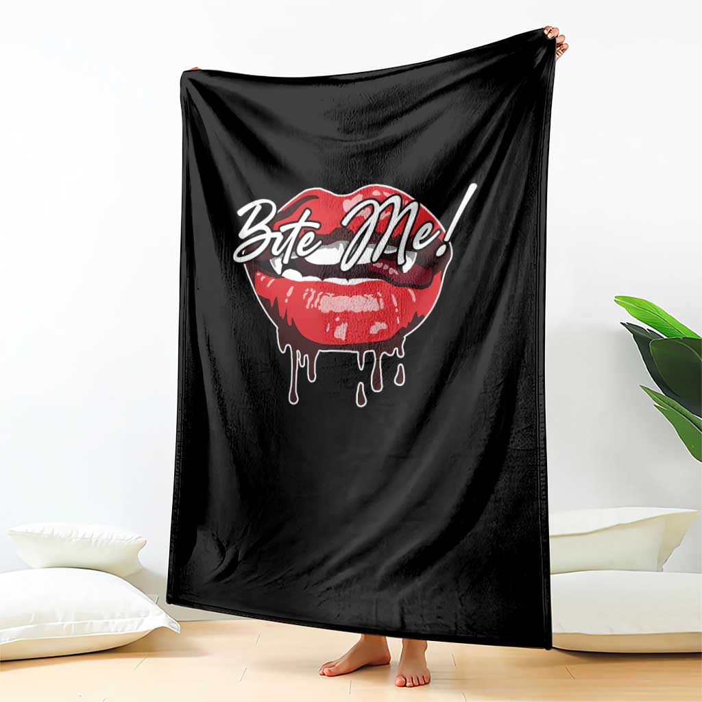 Halloween Throw Blanket Bite Me Vampire Red Lips Teeth Bloody - Wonder Print Shop