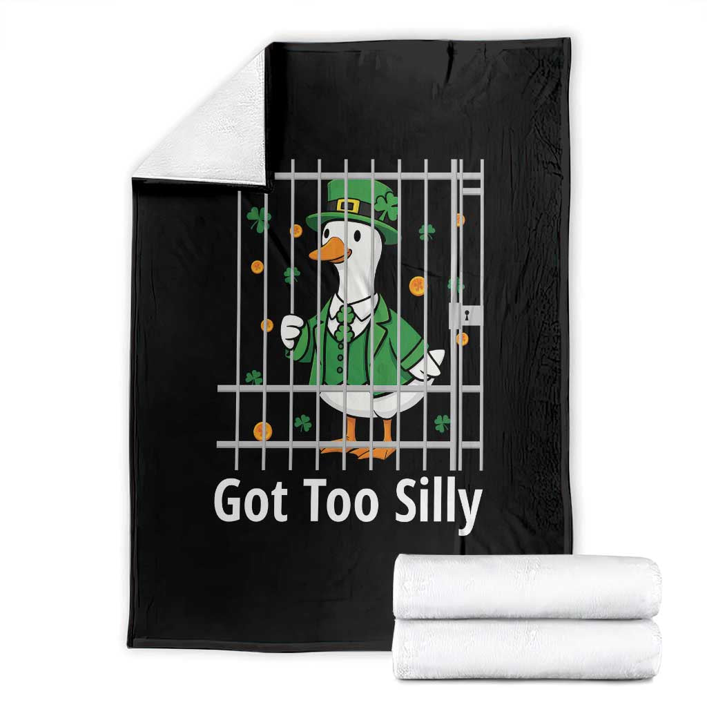 Funny Got Too Silly St Patricks Day Throw Blanket Goose Pun Humor Animal Lovers Shamrock