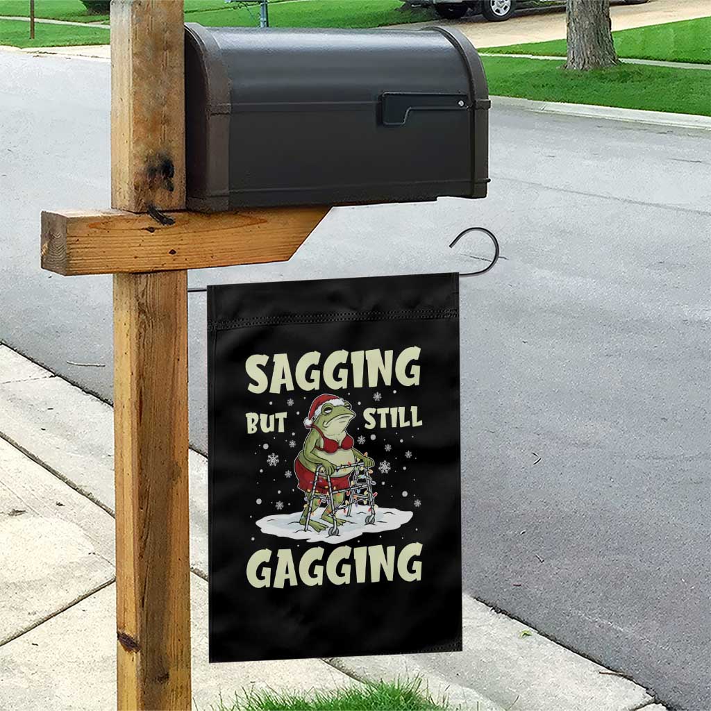Funny Sagging But Still Gagging Christmas Frog Garden Flag Funny Cringe Meme Gag Humor - Wonder Print Shop