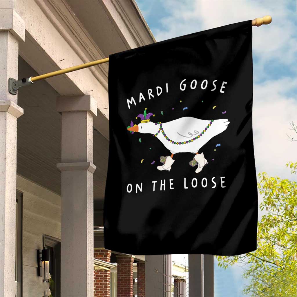 Mardi Goose On The Loose Garden Flag Funny Mardi Gras Carnival Parade