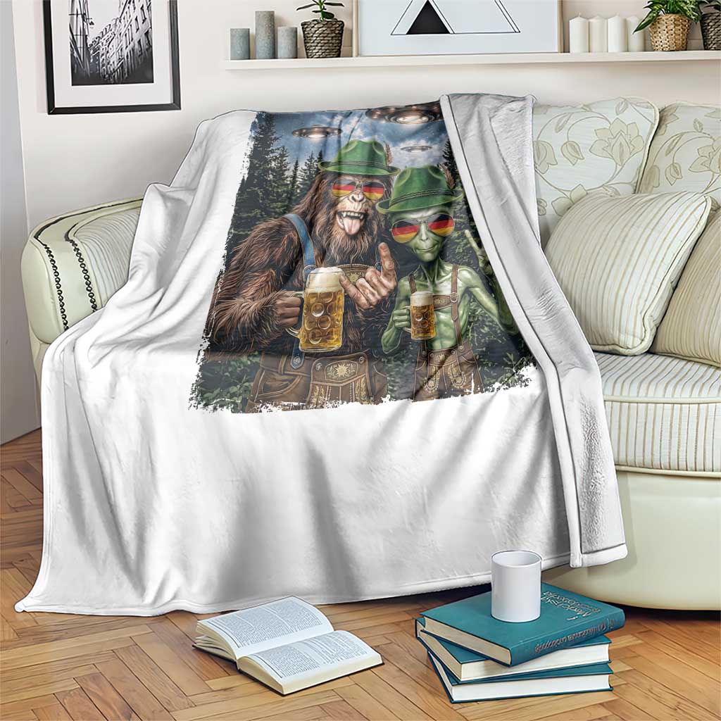 Funny Bigfoot Alien Oktoberfest Throw Blanket Selfie Beer Party German Lederhosen UFO Gift