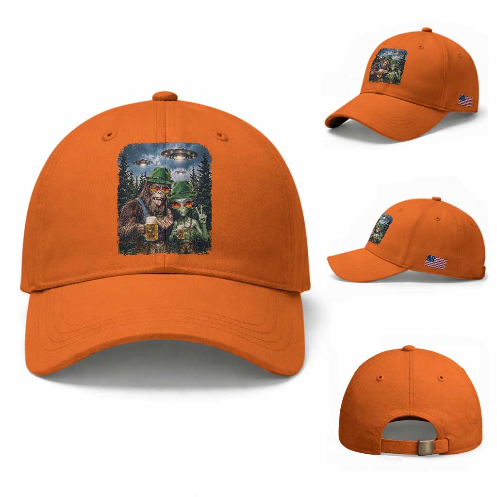 Funny Bigfoot Alien Oktoberfest Baseball Cap Selfie Beer Party German Lederhosen UFO Gift
