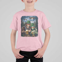 Funny Bigfoot Alien Oktoberfest T Shirt For Kid Selfie Beer Party German Lederhosen UFO Gift