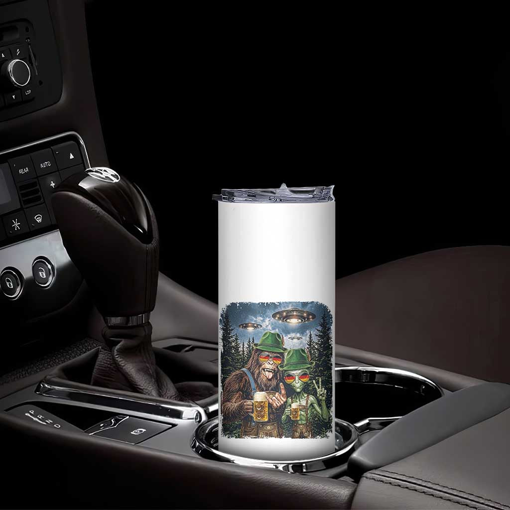 Funny Bigfoot Alien Oktoberfest Skinny Tumbler Selfie Beer Party German Lederhosen UFO Gift