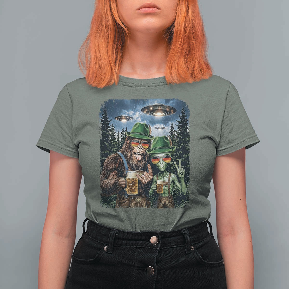 Funny Bigfoot Alien Oktoberfest T Shirt For Women Selfie Beer Party German Lederhosen UFO Gift