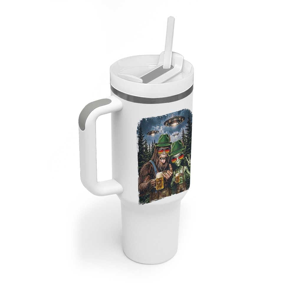 Funny Bigfoot Alien Oktoberfest Tumbler With Handle Selfie Beer Party German Lederhosen UFO Gift