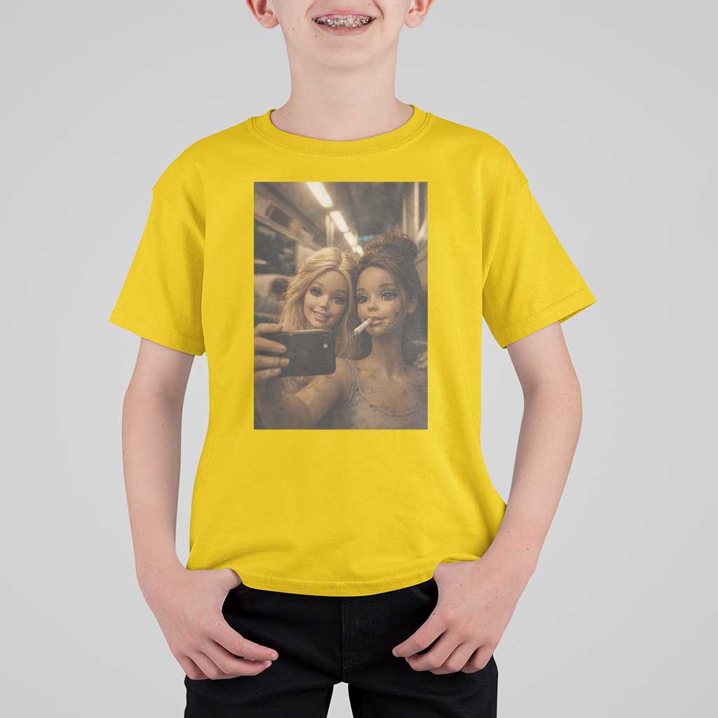 Funny Selfie Doll Meme T Shirt For Kid Aesthetic Doll Face Graphic