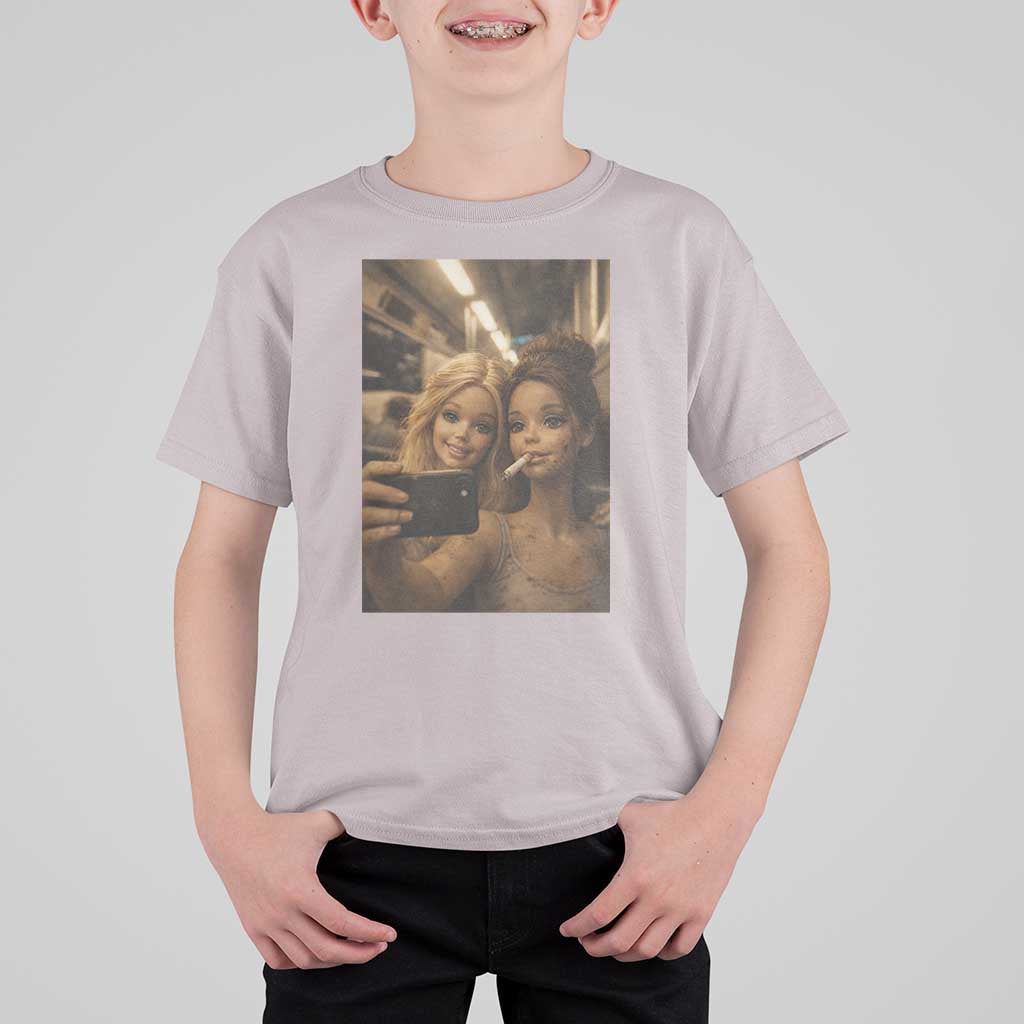 Funny Selfie Doll Meme T Shirt For Kid Aesthetic Doll Face Graphic