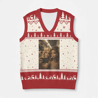 Funny Selfie Doll Meme V-Neck Knit Sweater Vest Aesthetic Doll Face Graphic