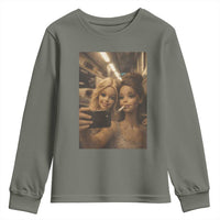 Funny Selfie Doll Meme Youth Sweatshirt Aesthetic Doll Face Graphic