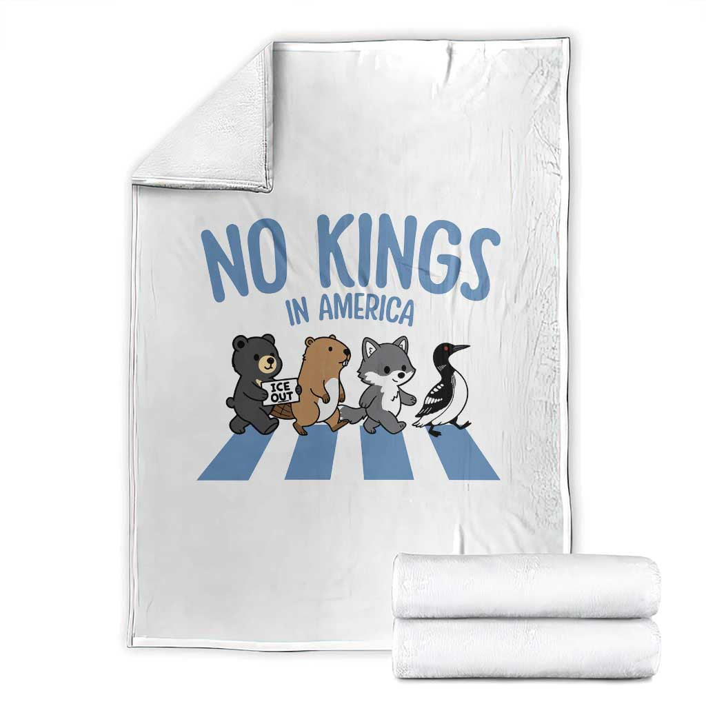 Funny Political No Kings In America Throw Blanket Gift For Animal Lovers