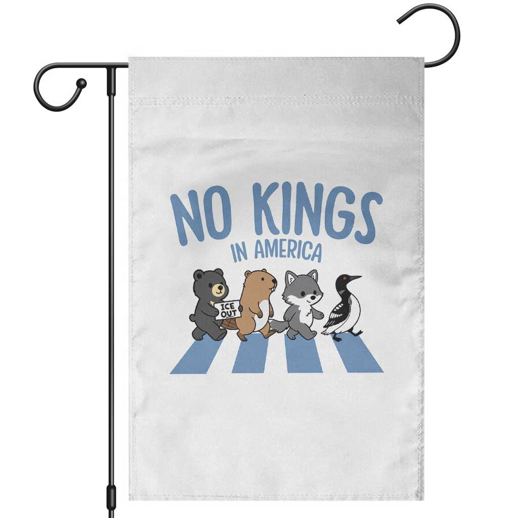 Funny Political No Kings In America Garden Flag Gift For Animal Lovers