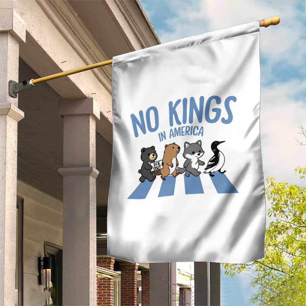 Funny Political No Kings In America Garden Flag Gift For Animal Lovers