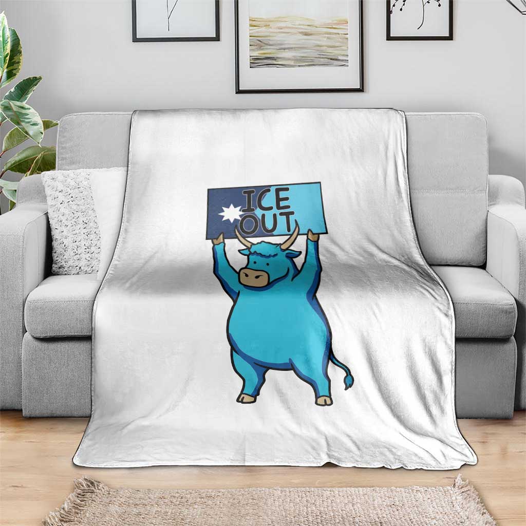 Funny Minnesota Folklore Babe The Blue Ox Throw Blanket Ice Out