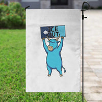Funny Minnesota Folklore Babe The Blue Ox Garden Flag Ice Out