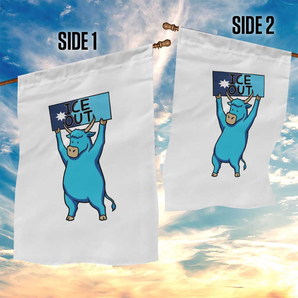 Funny Minnesota Folklore Babe The Blue Ox Garden Flag Ice Out
