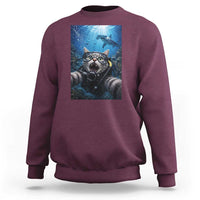 Funny Scuba Diving Cat Selfie With Hammerhead Shark Sweatshirt
